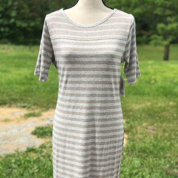 Casual LuLaRoe Julia Dress - Picture 1 of 5